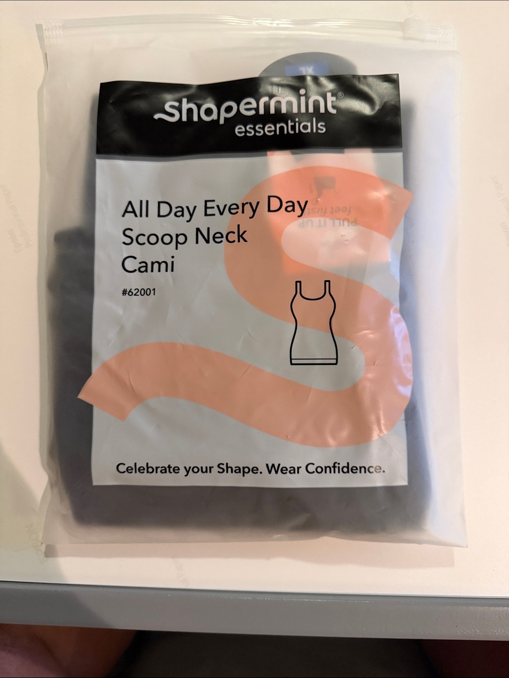 Shapermint Black Scoop Neck Cami - Everyday Bandeau Tank